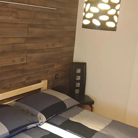 Elizabet Apartman *