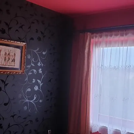 Elizabet Apartman 公寓 *