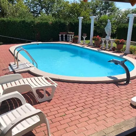 Elizabet Apartman Apartmán *